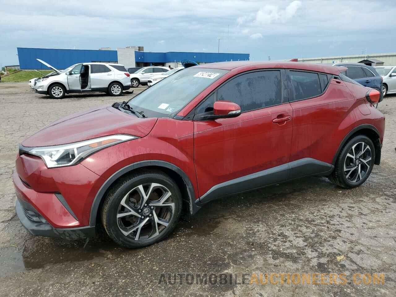 NMTKHMBX9JR008470 TOYOTA C-HR 2018