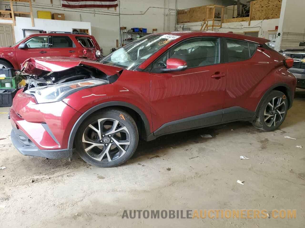 NMTKHMBX9JR012096 TOYOTA C-HR 2018