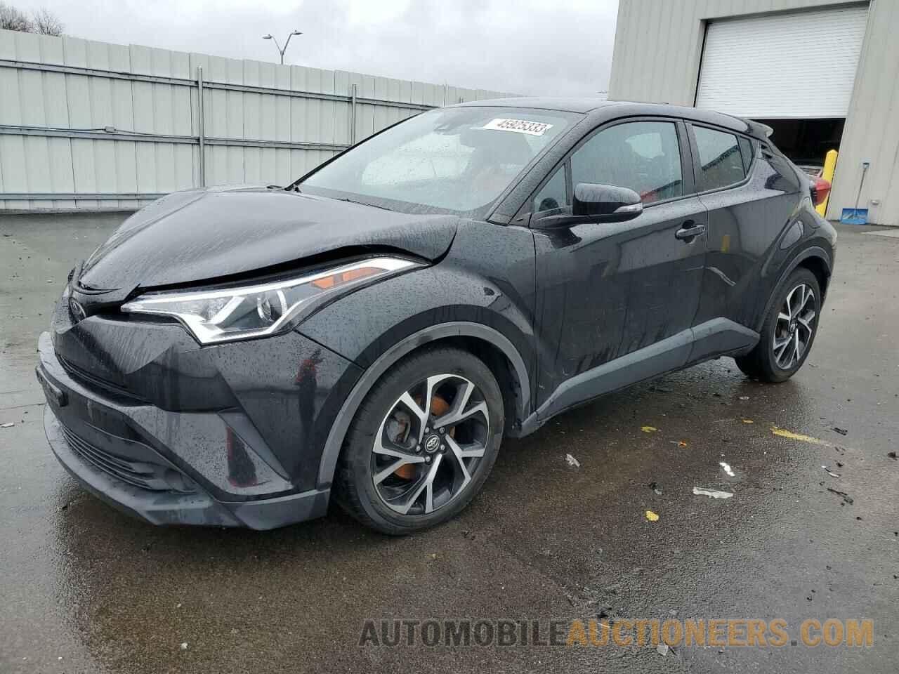 NMTKHMBX9JR013670 TOYOTA C-HR 2018