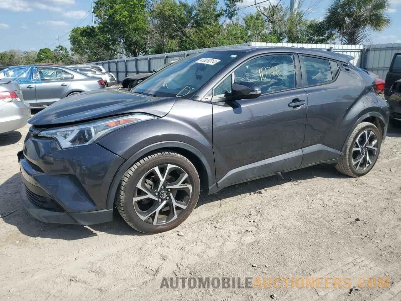 NMTKHMBX9JR021039 TOYOTA C-HR 2018