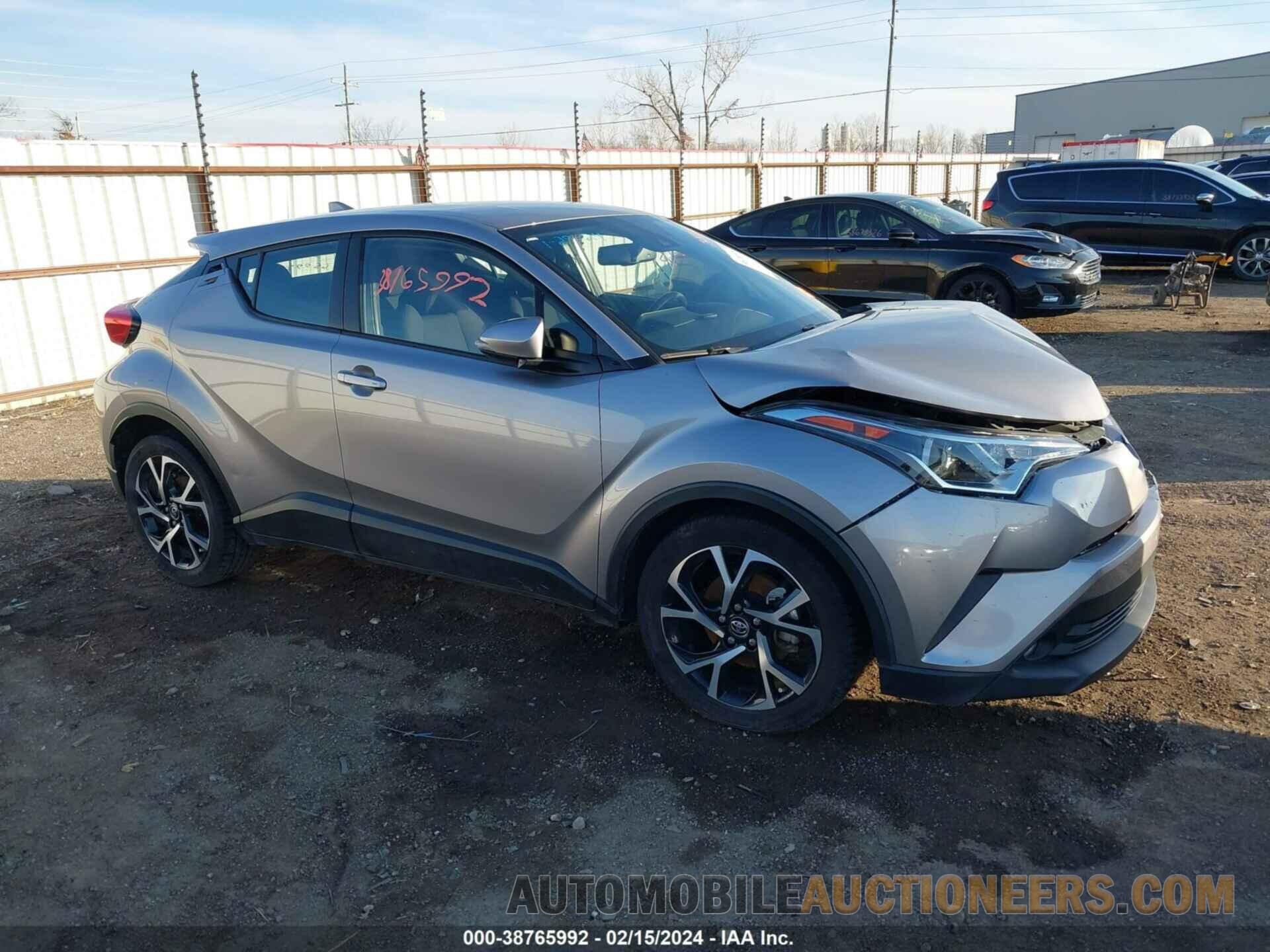 NMTKHMBX9JR039525 TOYOTA C-HR 2018