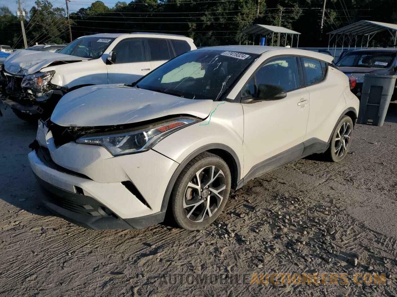 NMTKHMBX9JR041517 TOYOTA C-HR 2018