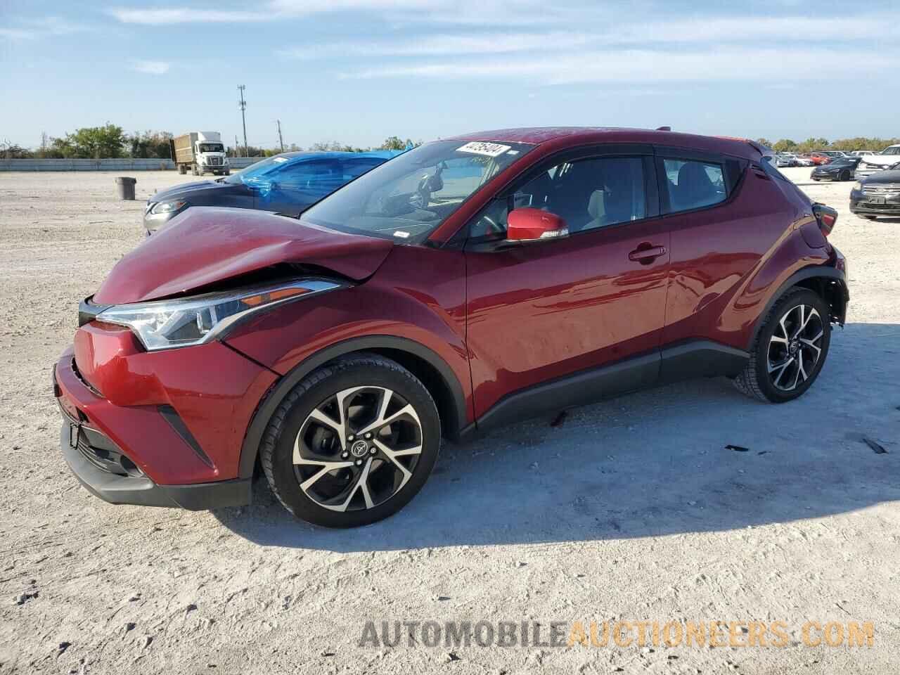 NMTKHMBX9JR044465 TOYOTA C-HR 2018