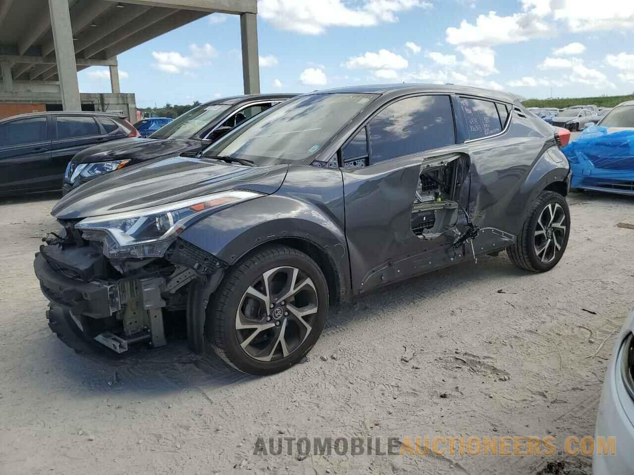 NMTKHMBX9KR078665 TOYOTA C-HR 2019