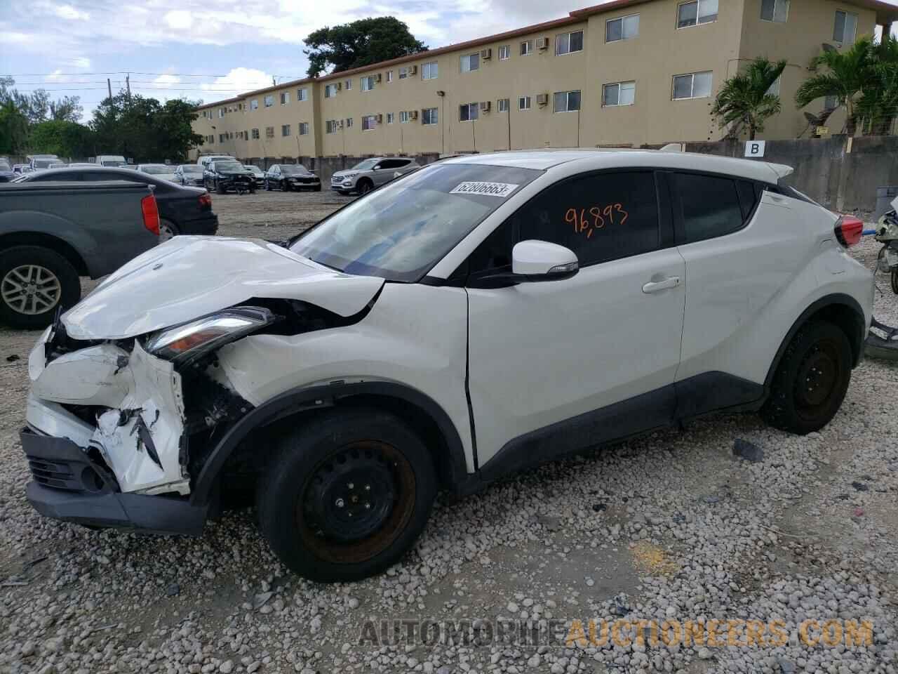 NMTKHMBX9KR079007 TOYOTA C-HR 2019