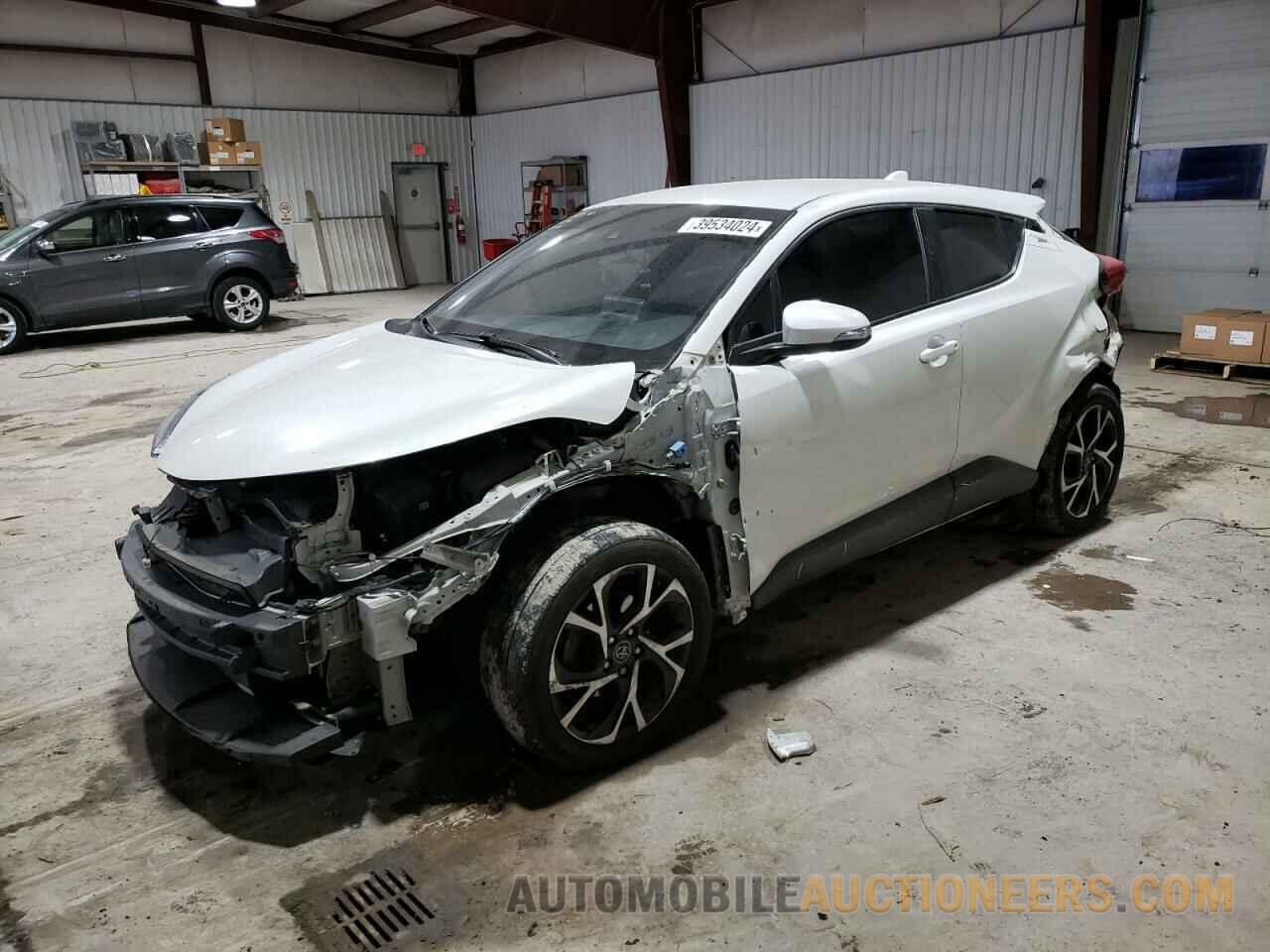 NMTKHMBX9KR085955 TOYOTA C-HR 2019