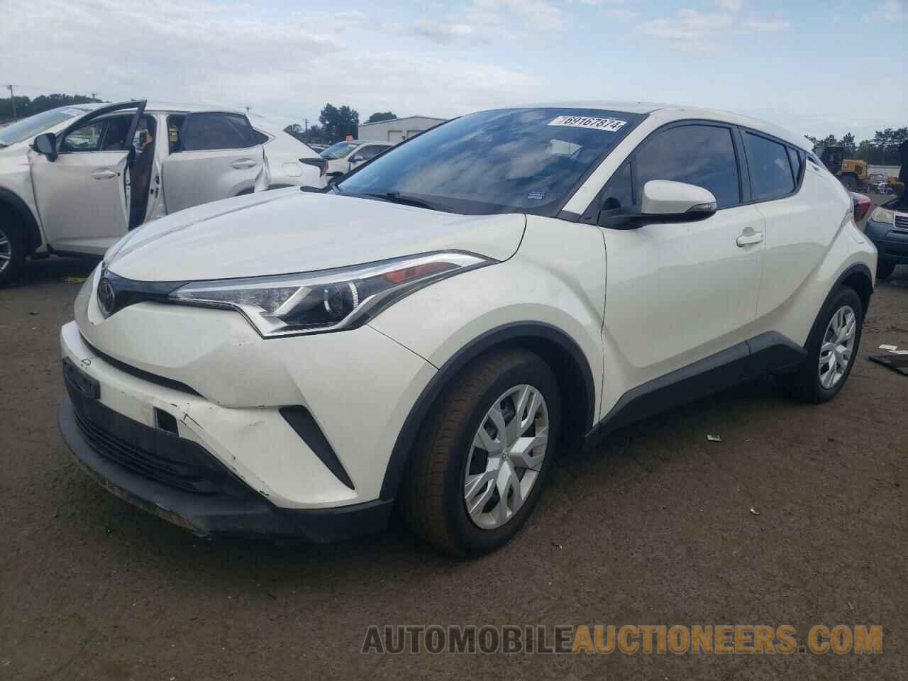 NMTKHMBX9KR093019 TOYOTA C-HR 2019