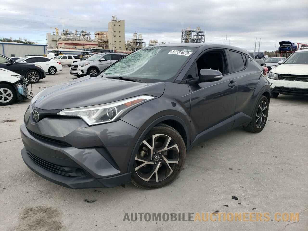 NMTKHMBXXJR000877 TOYOTA C-HR 2018