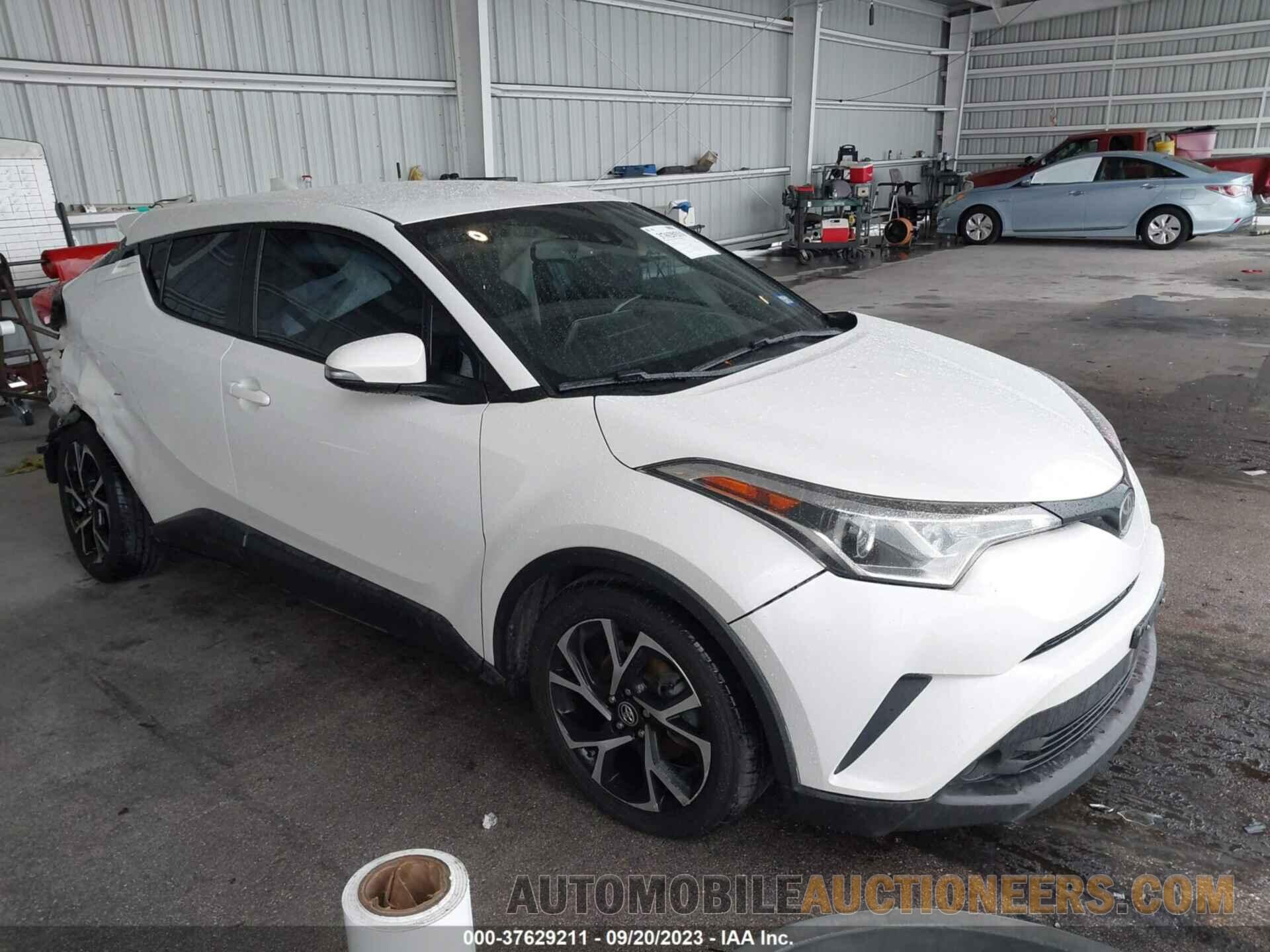 NMTKHMBXXJR011829 TOYOTA C-HR 2018