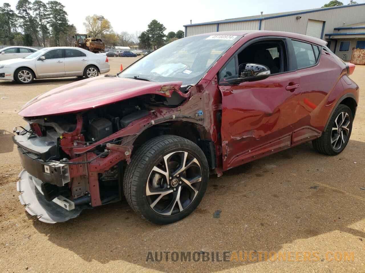 NMTKHMBXXJR047827 TOYOTA C-HR 2018