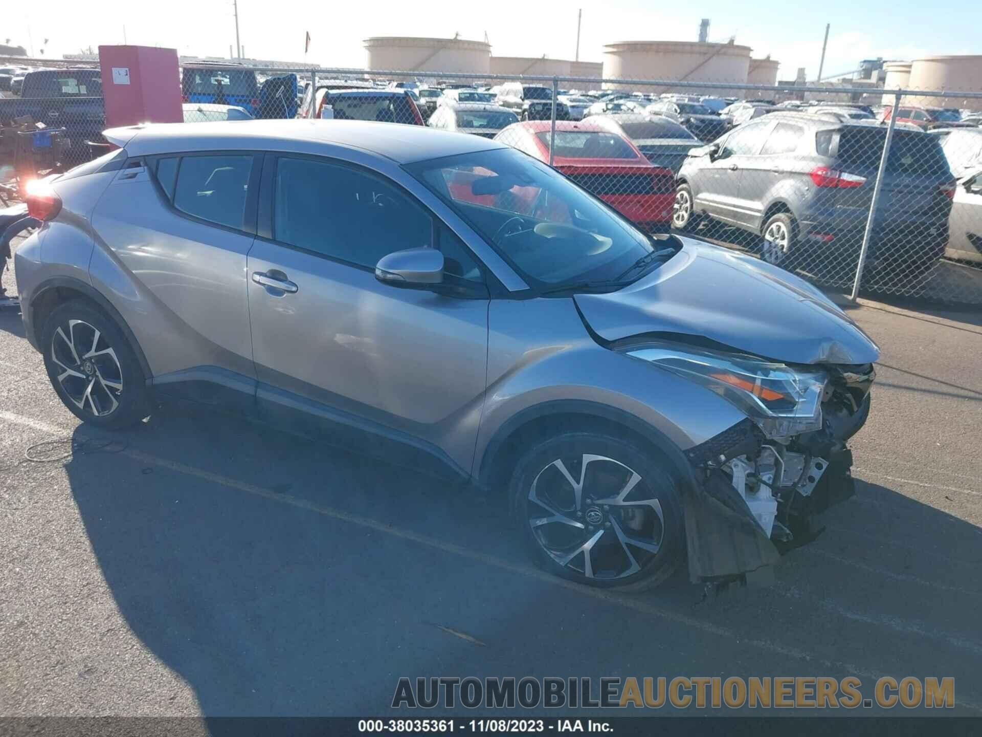 NMTKHMBXXJR049271 TOYOTA C-HR 2018