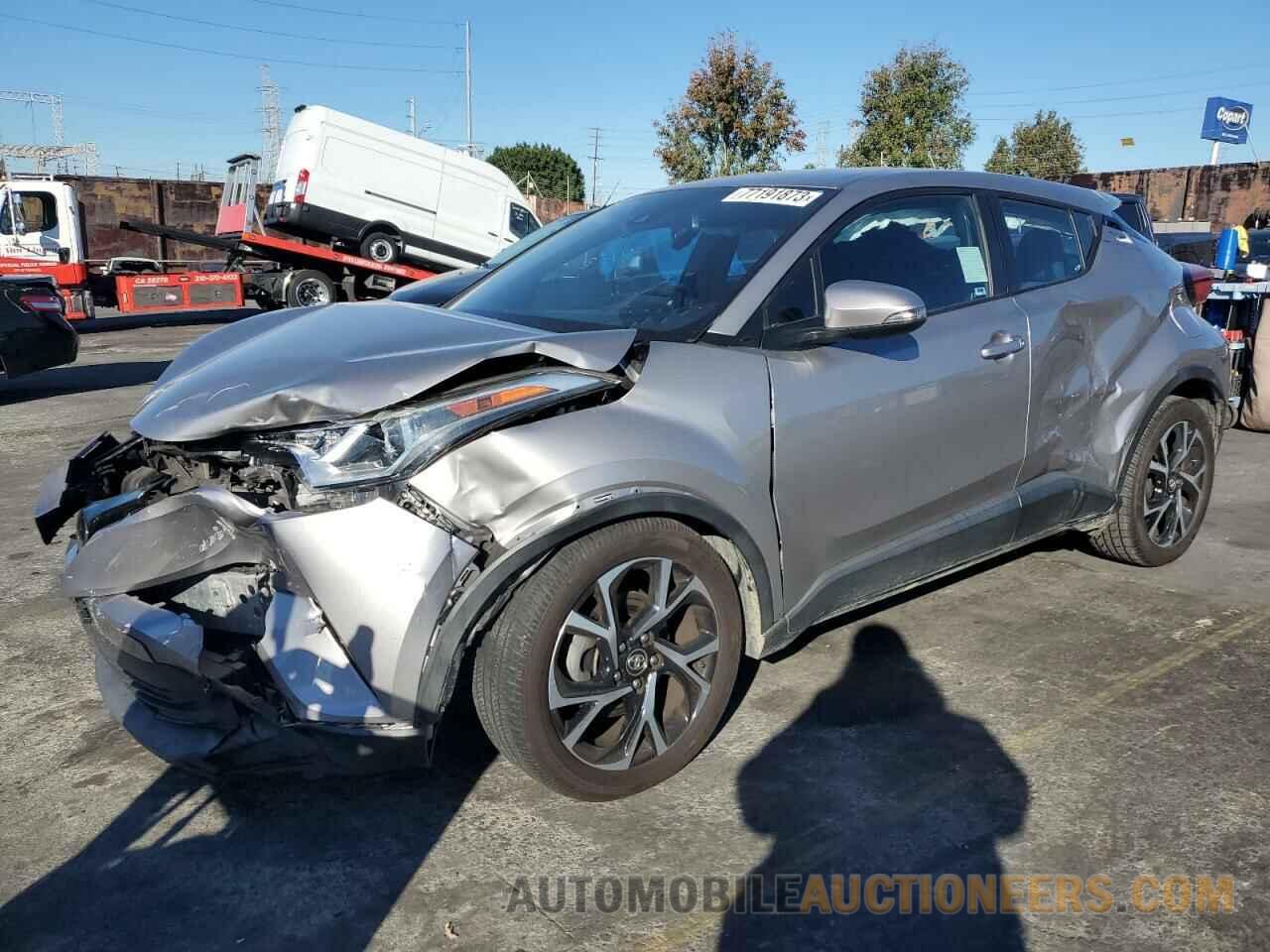 NMTKHMBXXJR063140 TOYOTA C-HR 2018