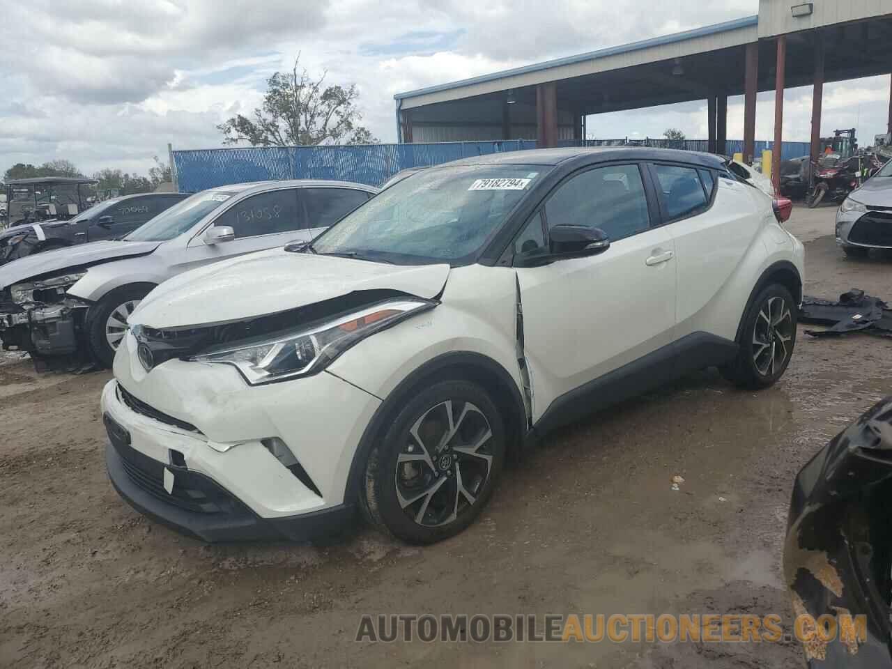 NMTKHMBXXKR101158 TOYOTA C-HR 2019