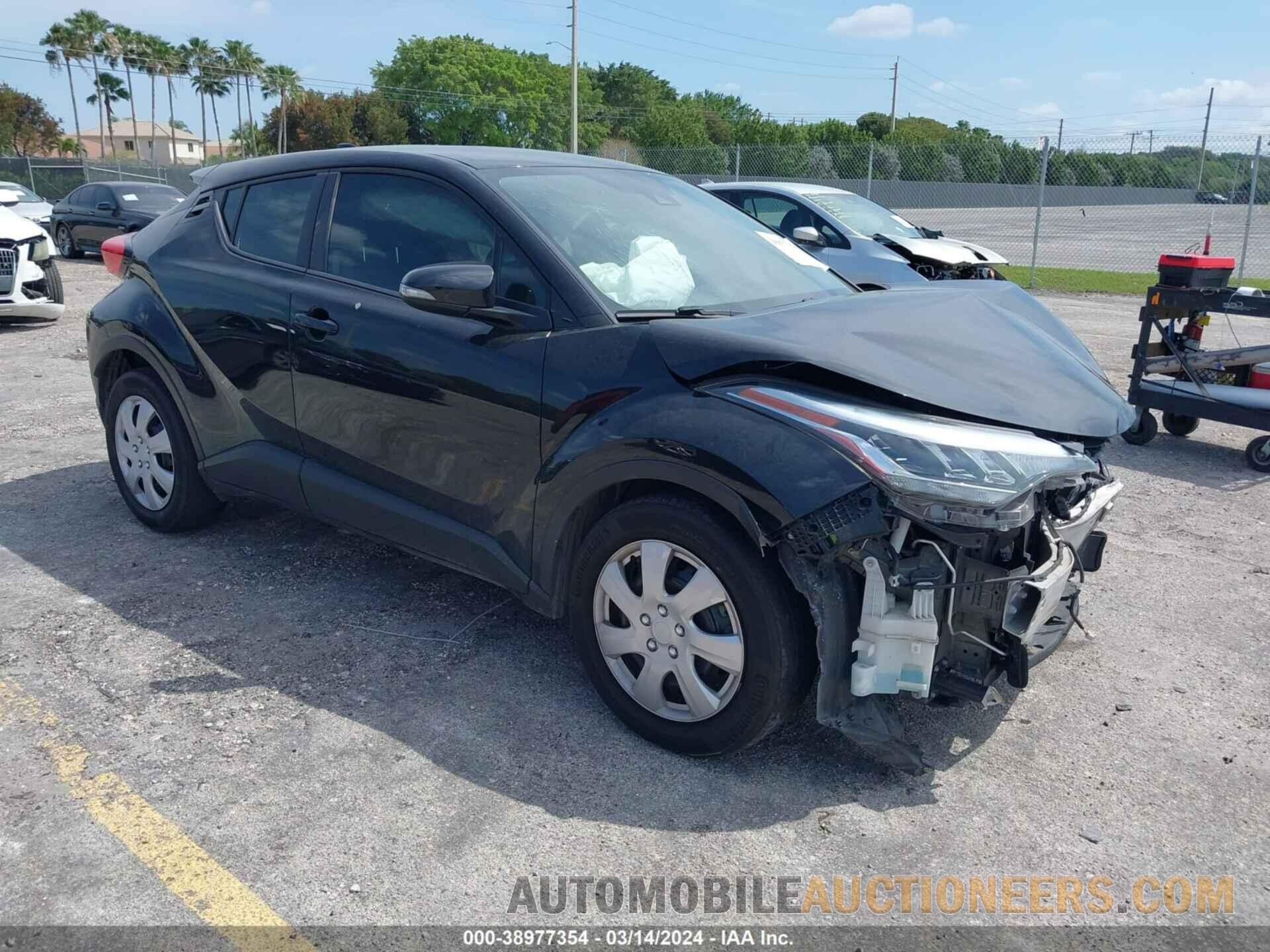 NMTKHMBXXMR119436 TOYOTA C-HR 2021