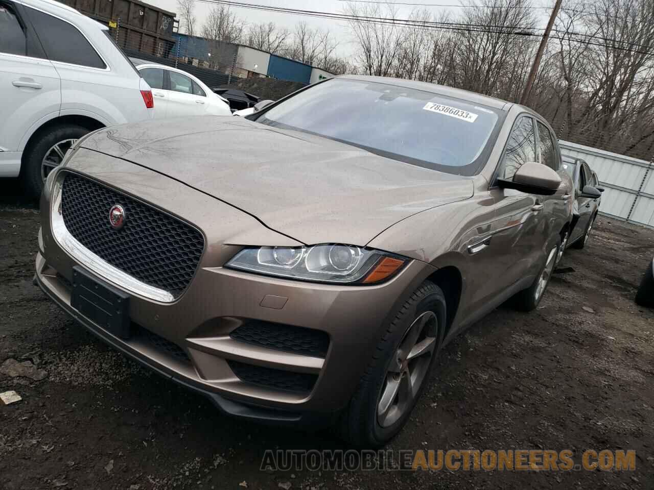 SADCJ2BN4HA087202 JAGUAR F-PACE 2017