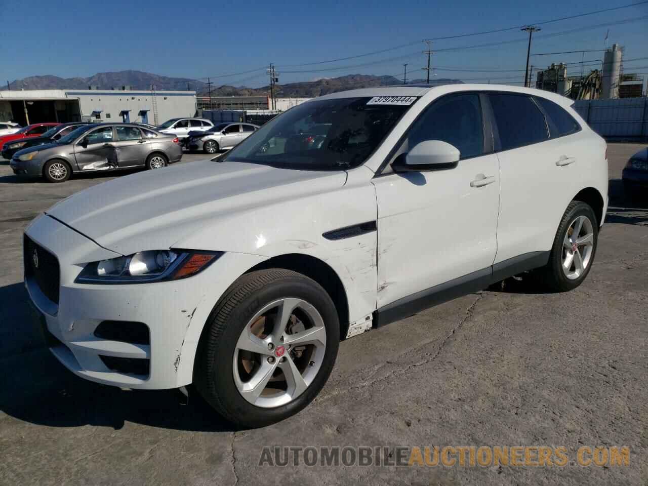 SADCJ2BN5HA093459 JAGUAR F-PACE 2017