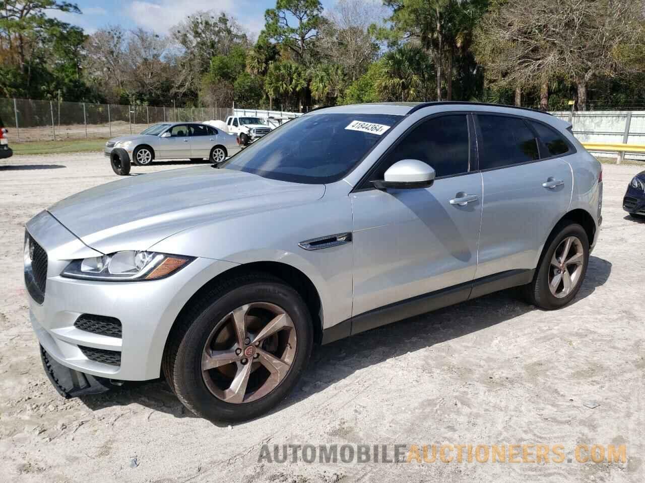 SADCJ2BN5HA488449 JAGUAR F-PACE 2017