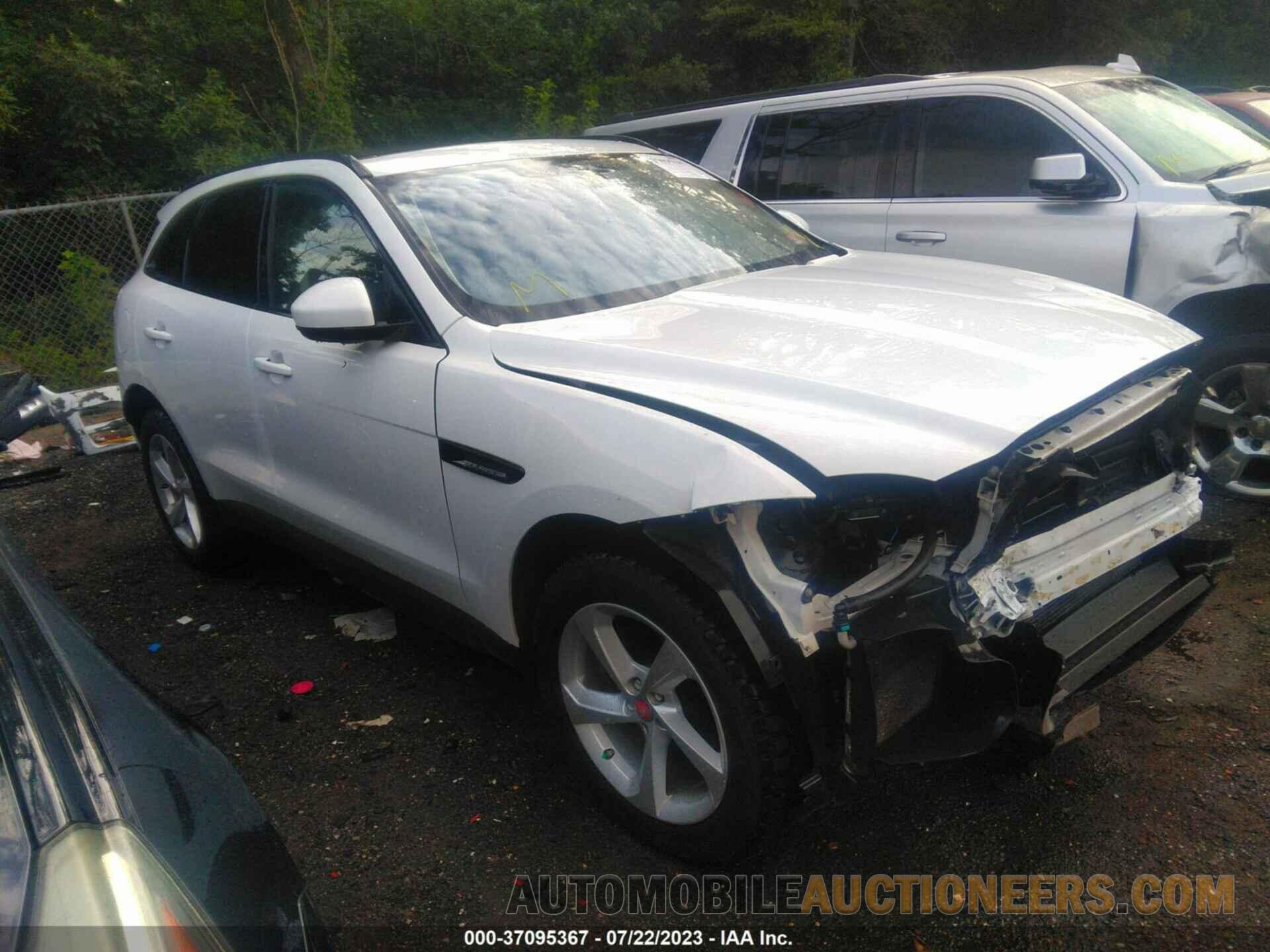 SADCJ2BN7HA086805 JAGUAR F-PACE 2017