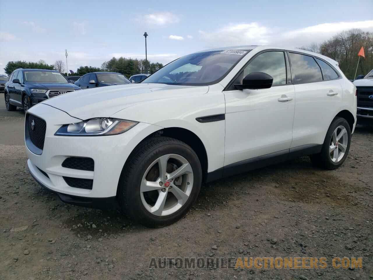 SADCJ2BN8HA085484 JAGUAR F-PACE 2017