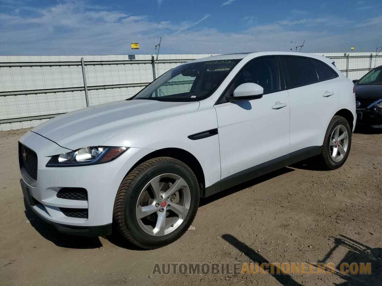 SADCJ2BN8HA088403 JAGUAR F-PACE 2017