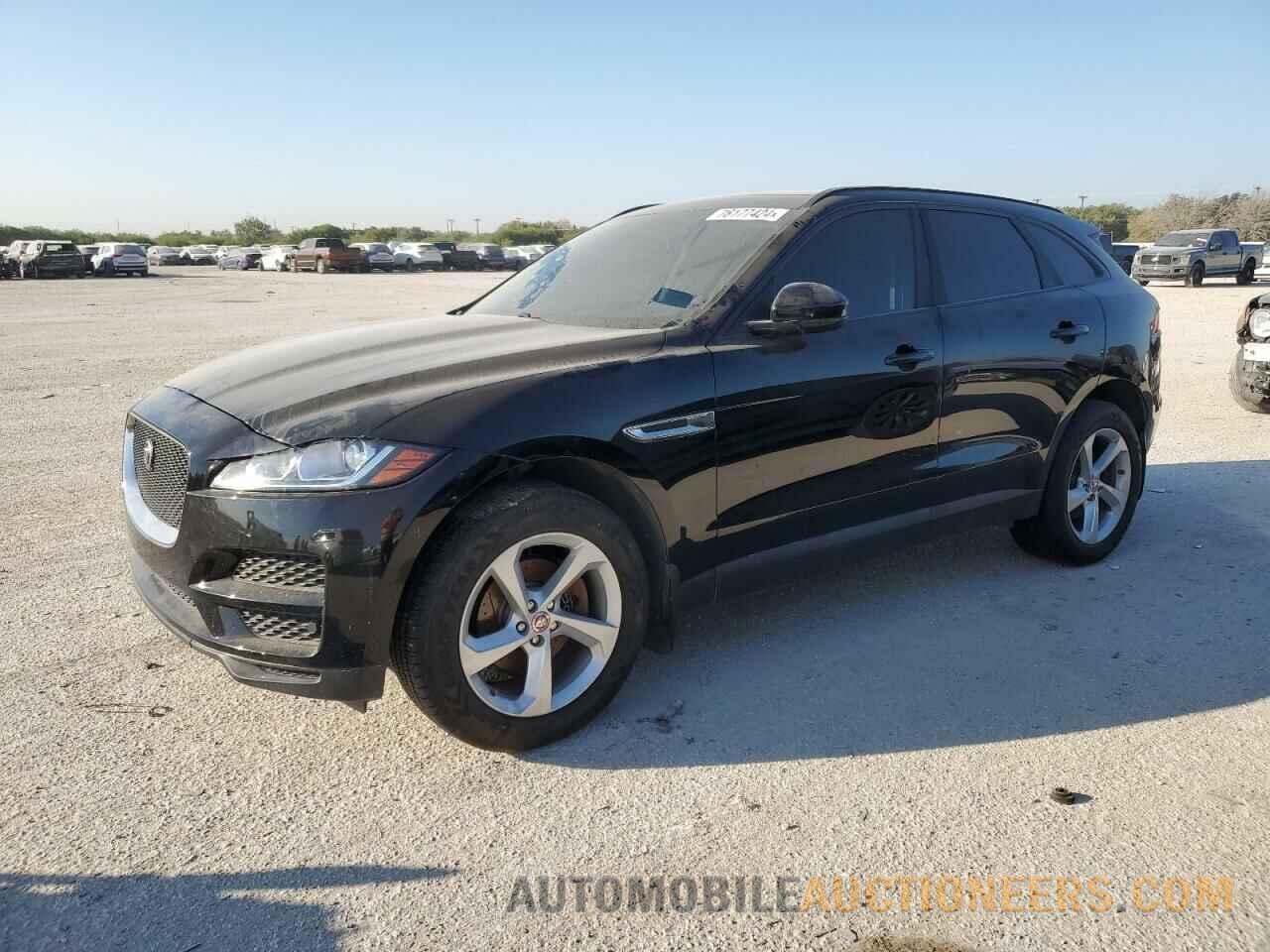 SADCJ2BN9HA096252 JAGUAR F-PACE 2017