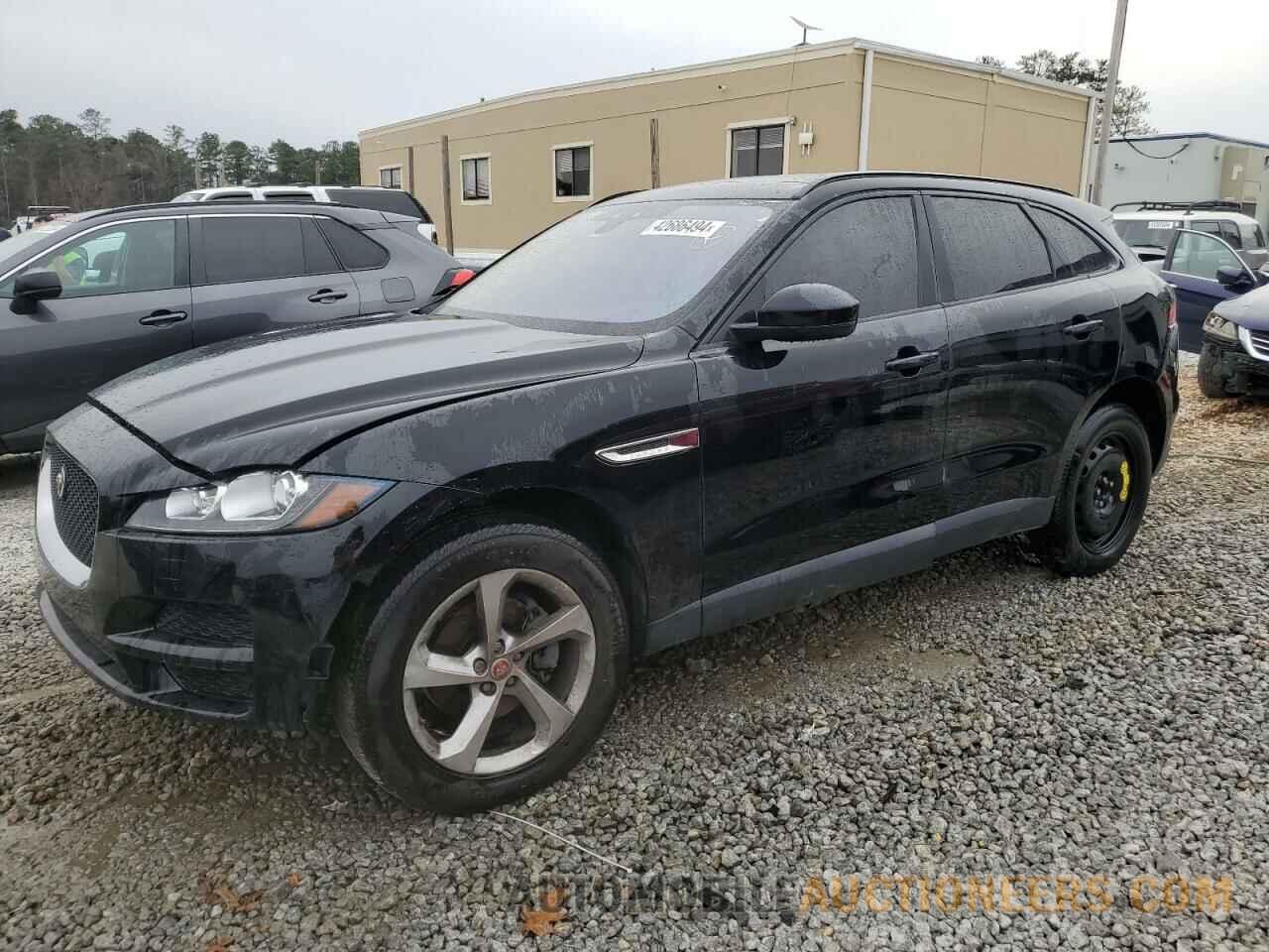 SADCJ2BN9HA494318 JAGUAR F-PACE 2017