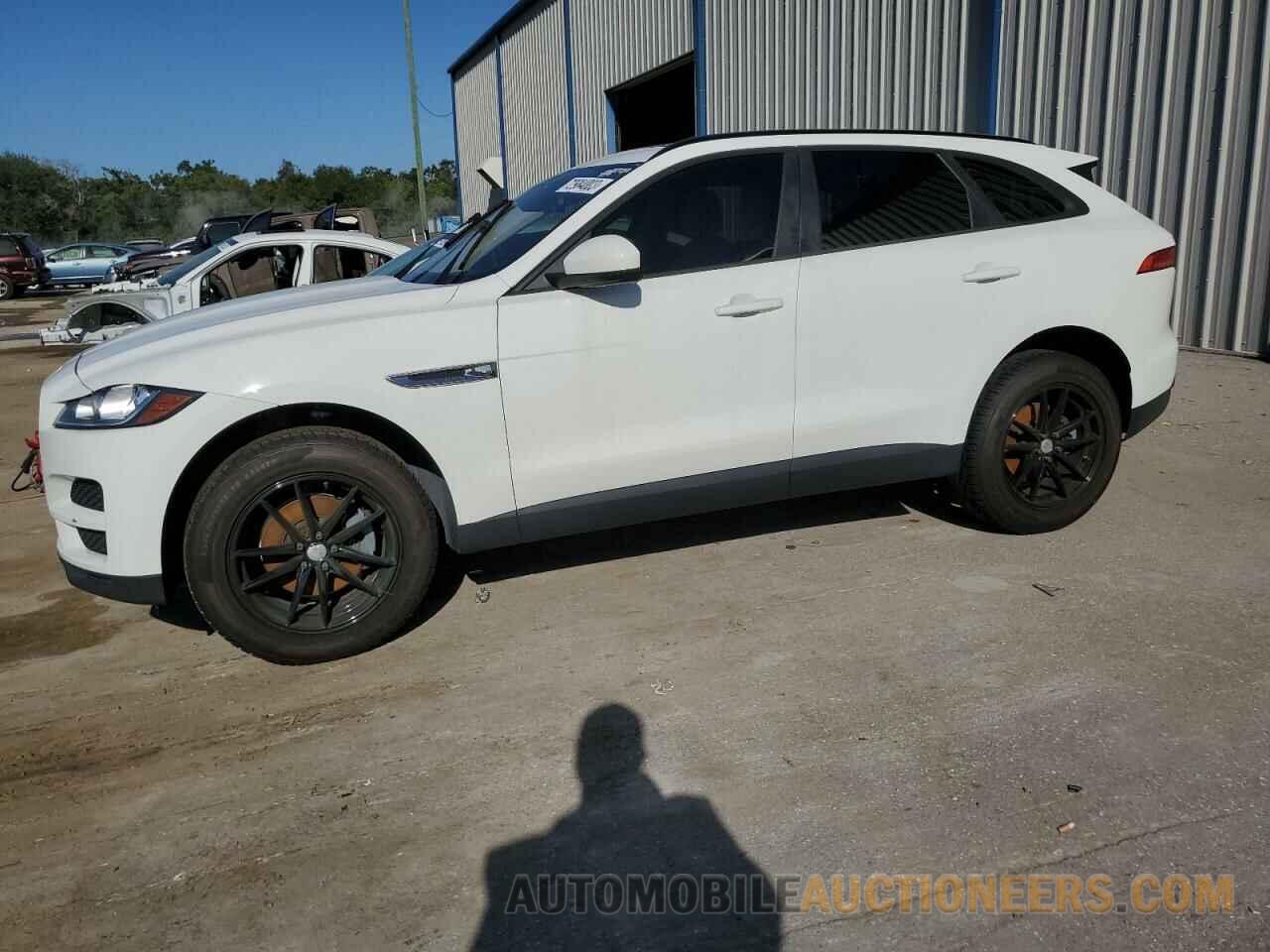 SADCJ2BNXHA091822 JAGUAR F-PACE 2017