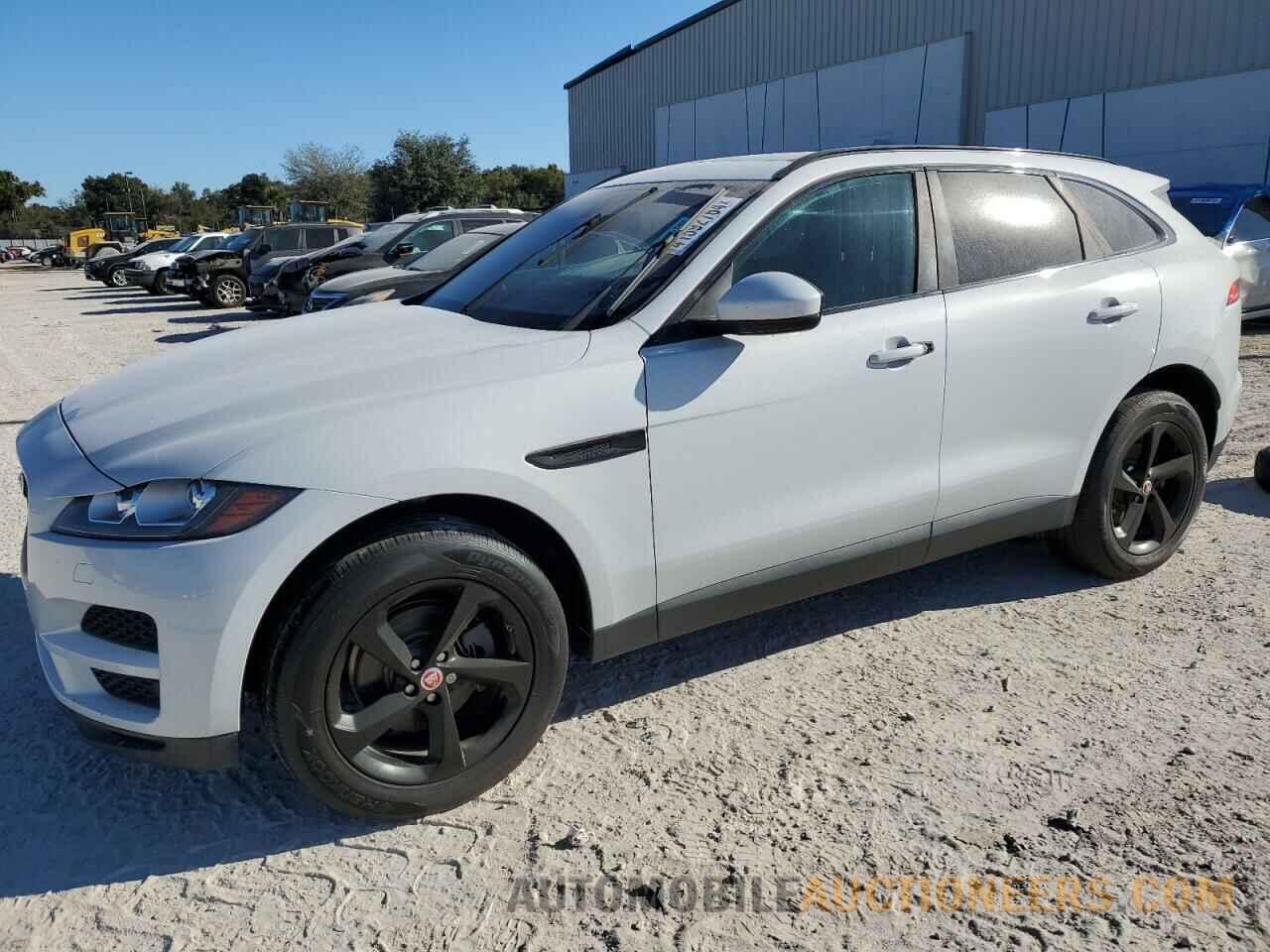 SADCJ2BNXHA097734 JAGUAR F-PACE 2017