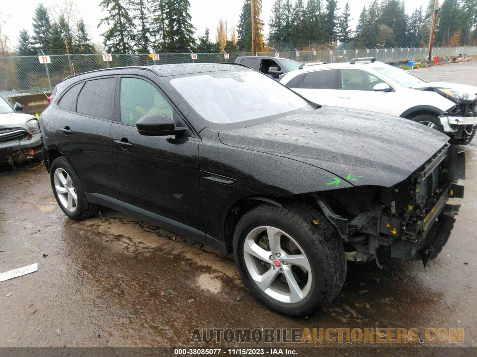 SADCJ2BV0HA088556 JAGUAR F-PACE 2017