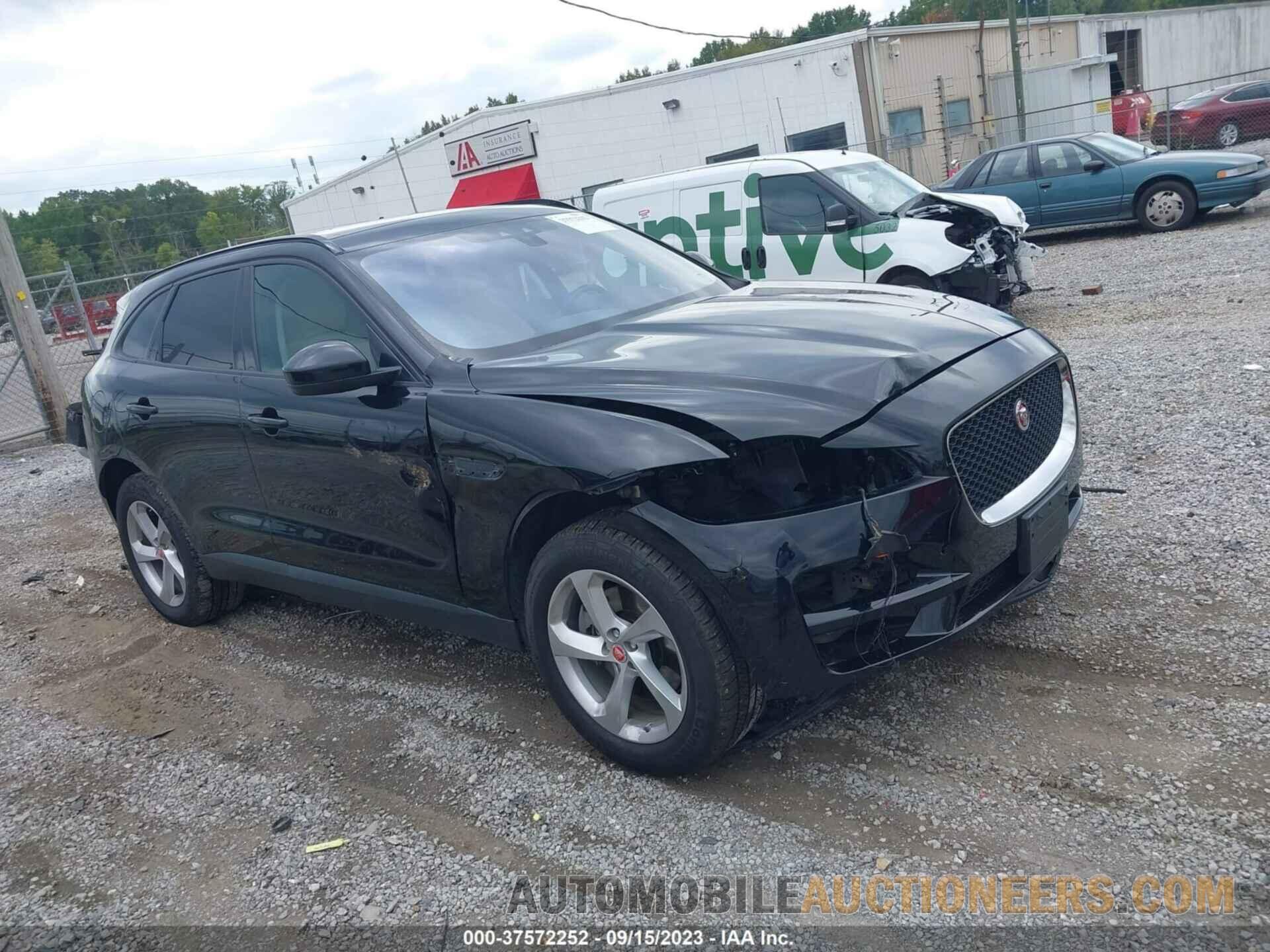 SADCJ2BV0HA889701 JAGUAR F-PACE 2017