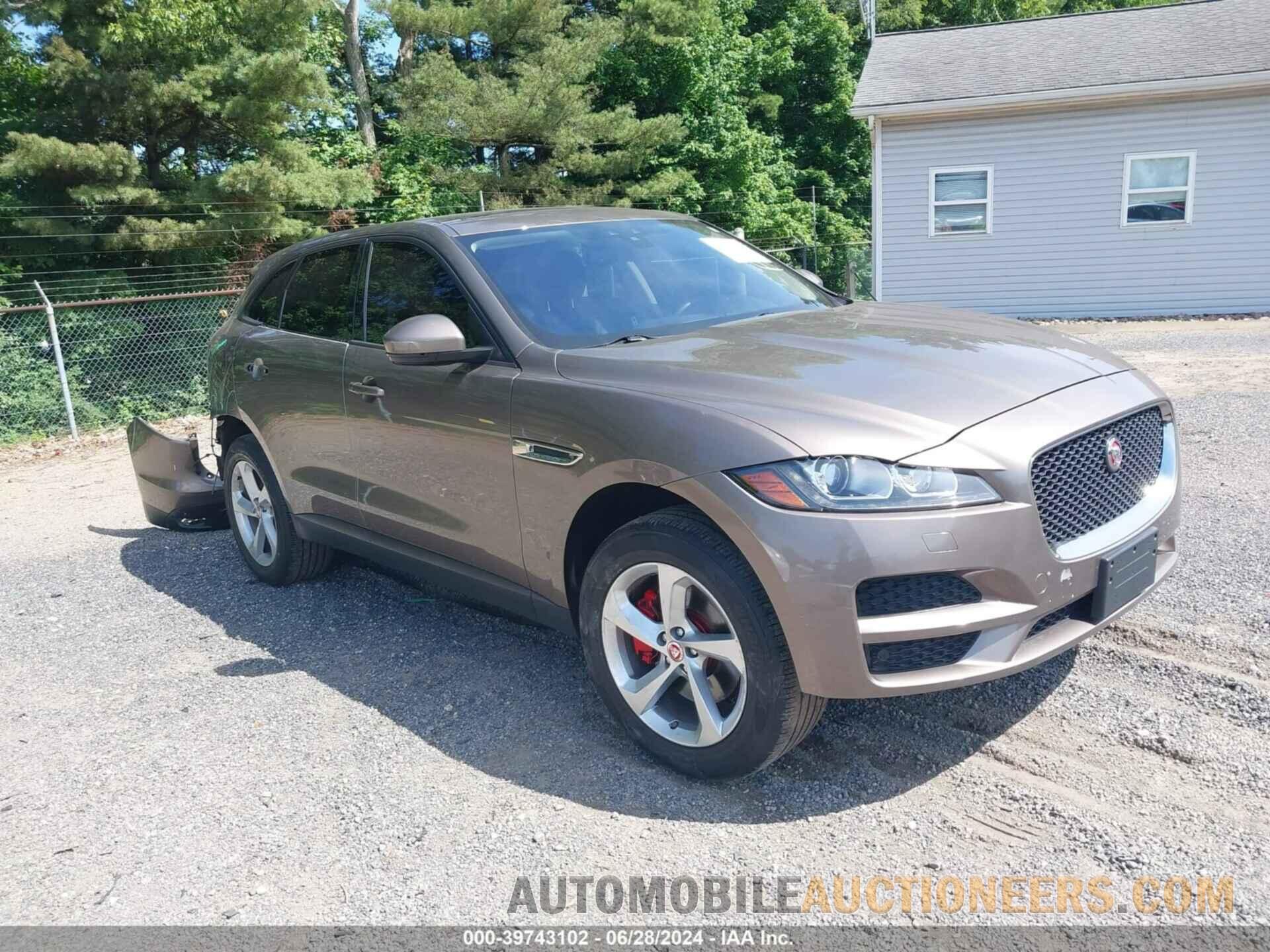 SADCJ2BV1HA082541 JAGUAR F-PACE 2017