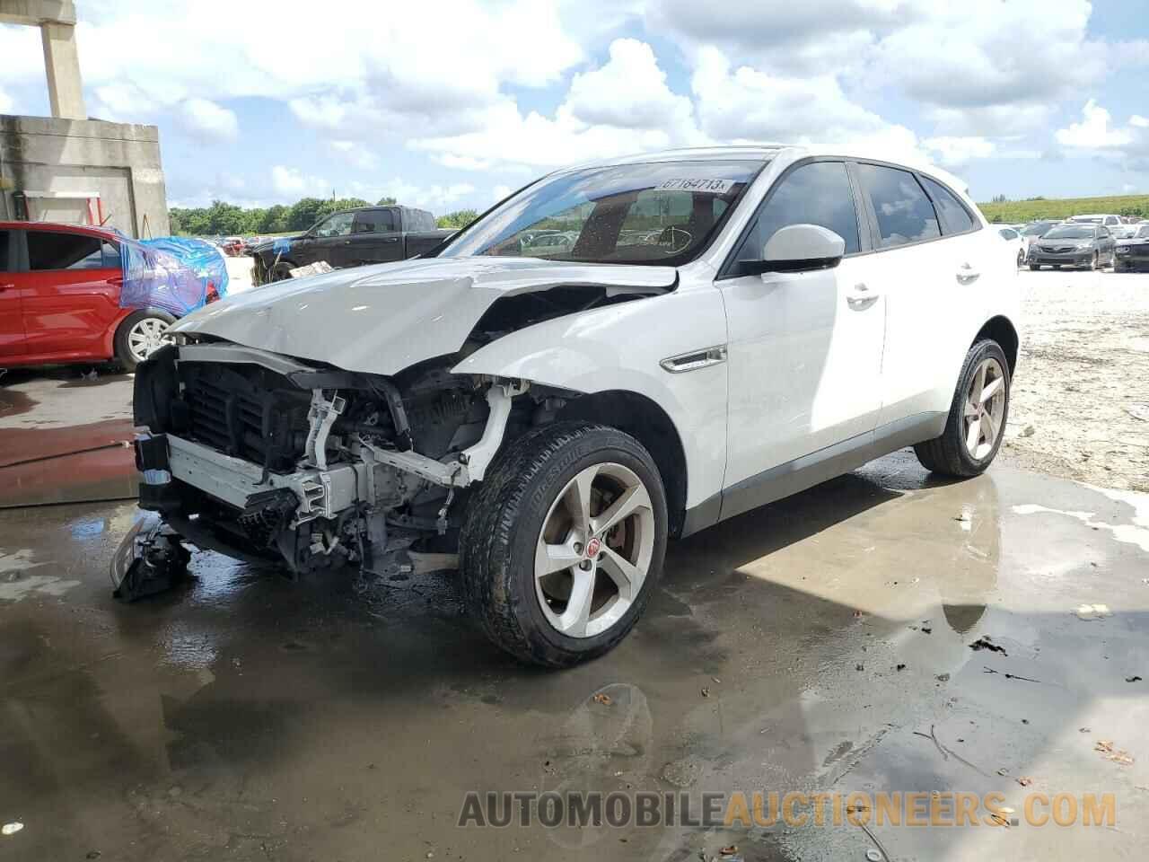 SADCJ2BV1HA885141 JAGUAR F-PACE 2017