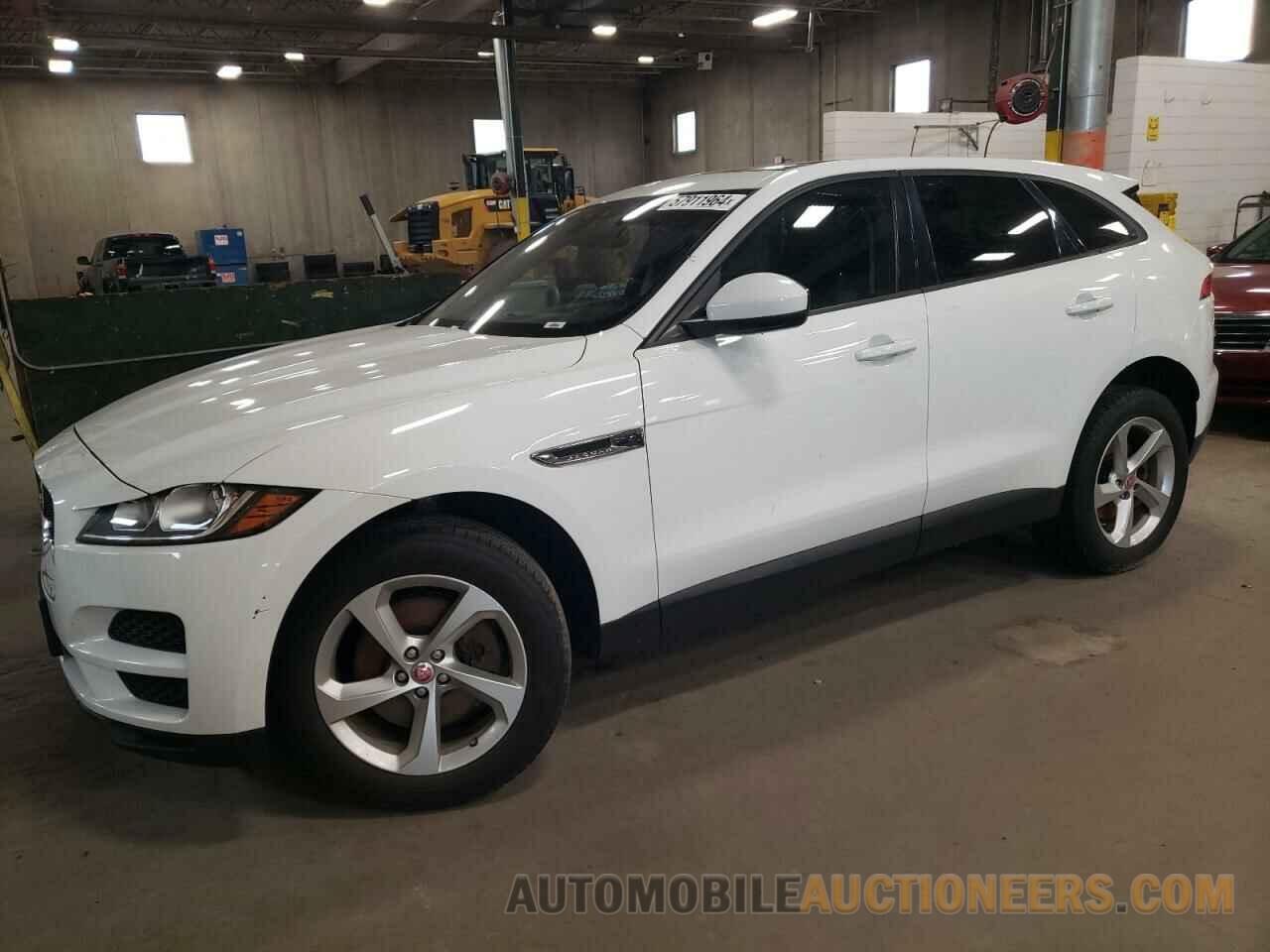 SADCJ2BV2HA495956 JAGUAR F-PACE 2017