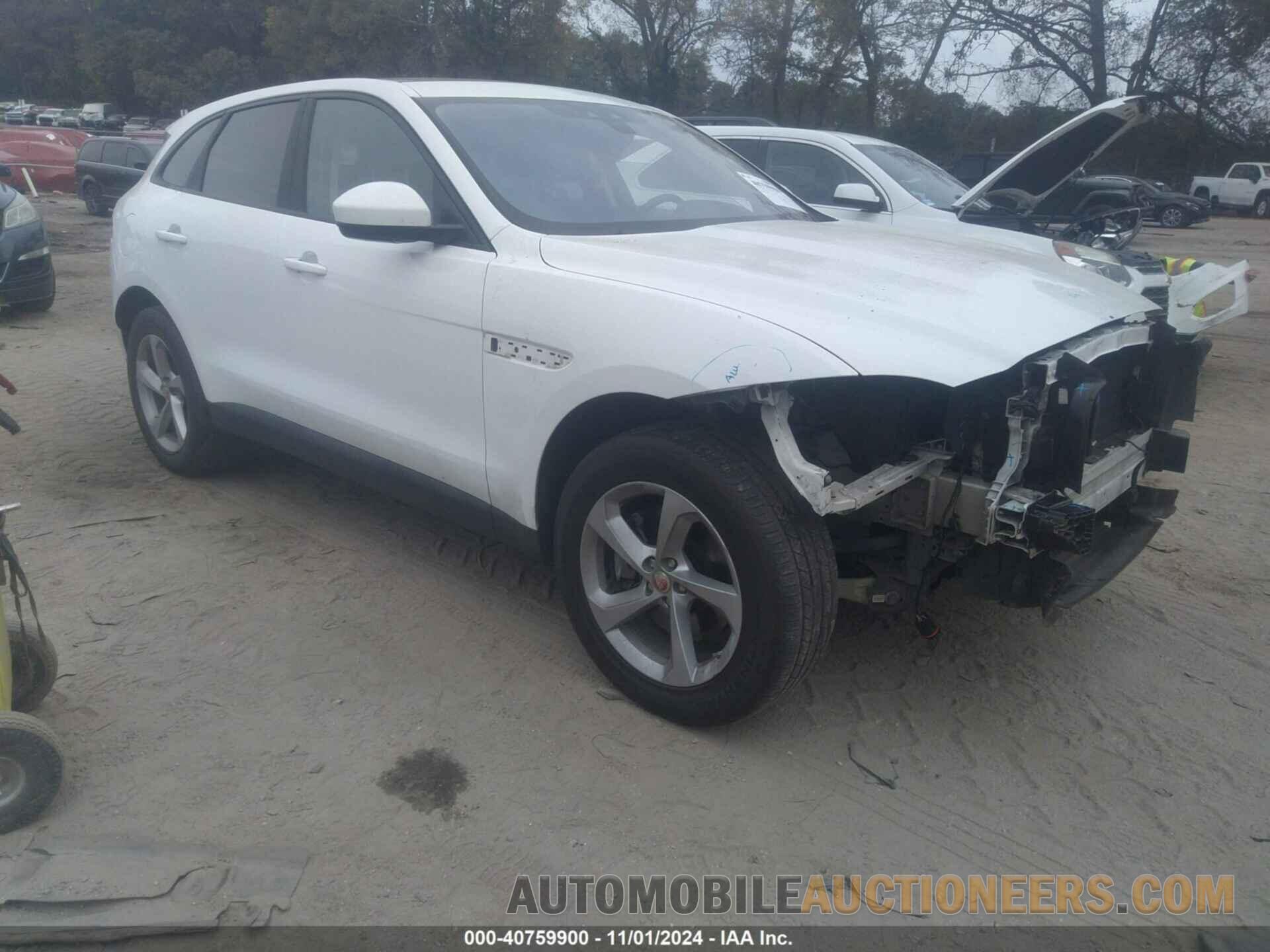 SADCJ2BV3HA065563 JAGUAR F-PACE 2017