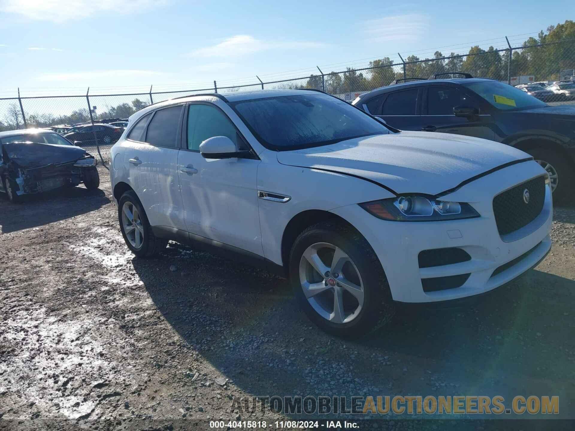 SADCJ2BV4HA067581 JAGUAR F-PACE 2017