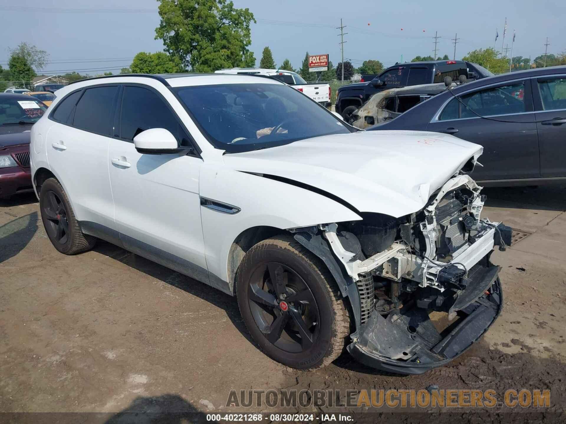 SADCJ2BV4HA895744 JAGUAR F-PACE 2017