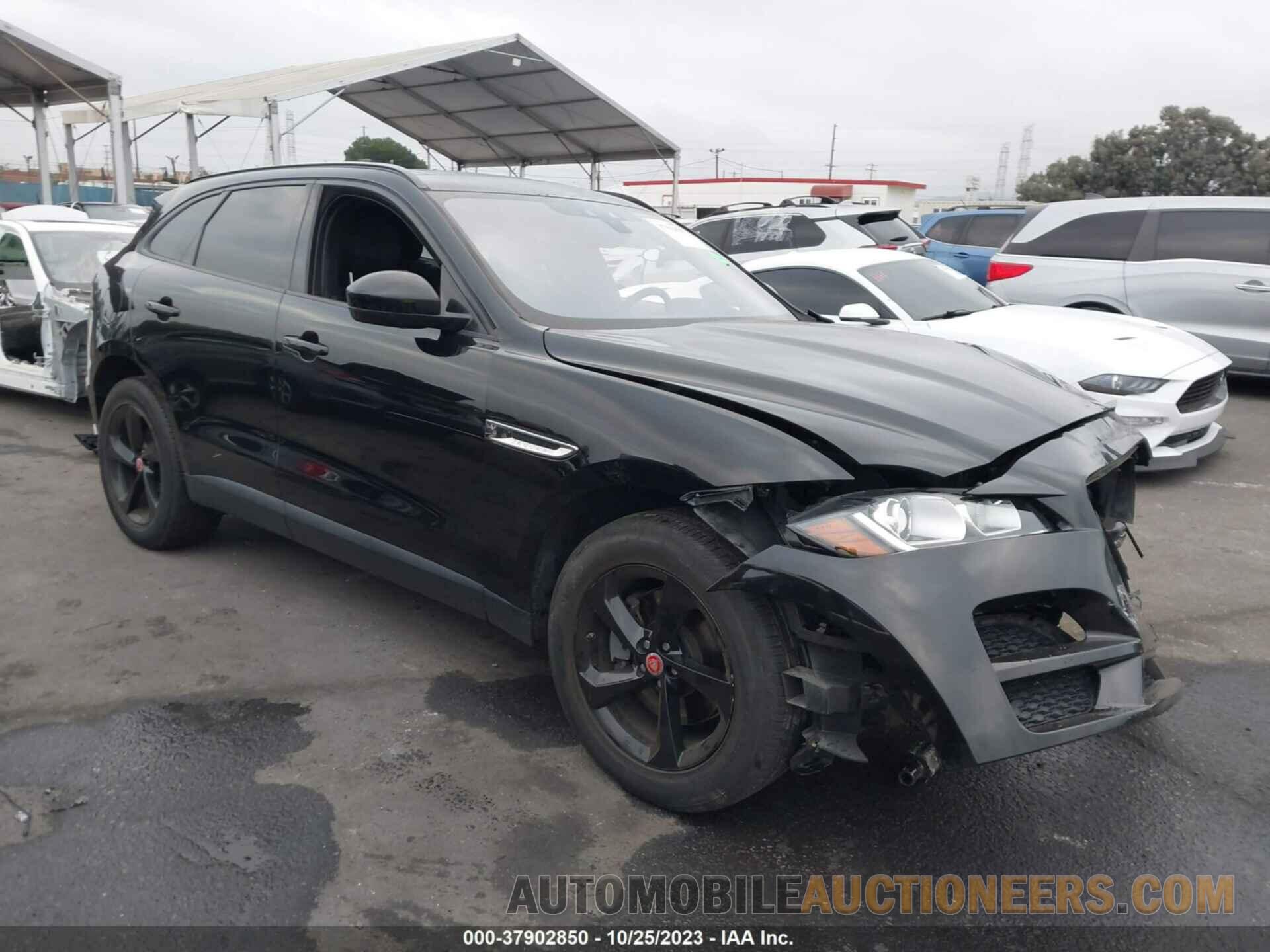 SADCJ2BV5HA062969 JAGUAR F-PACE 2017