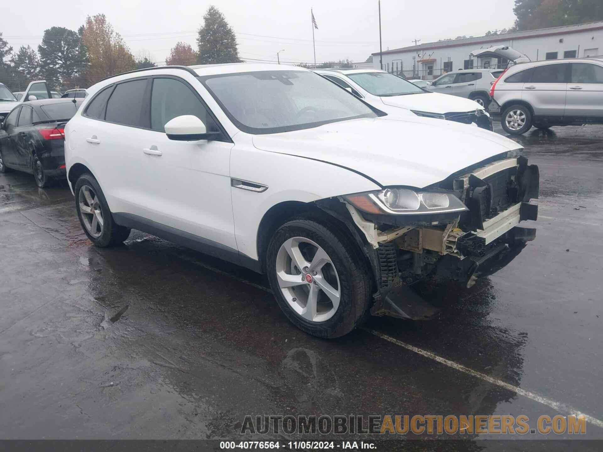 SADCJ2BV6HA092448 JAGUAR F-PACE 2017