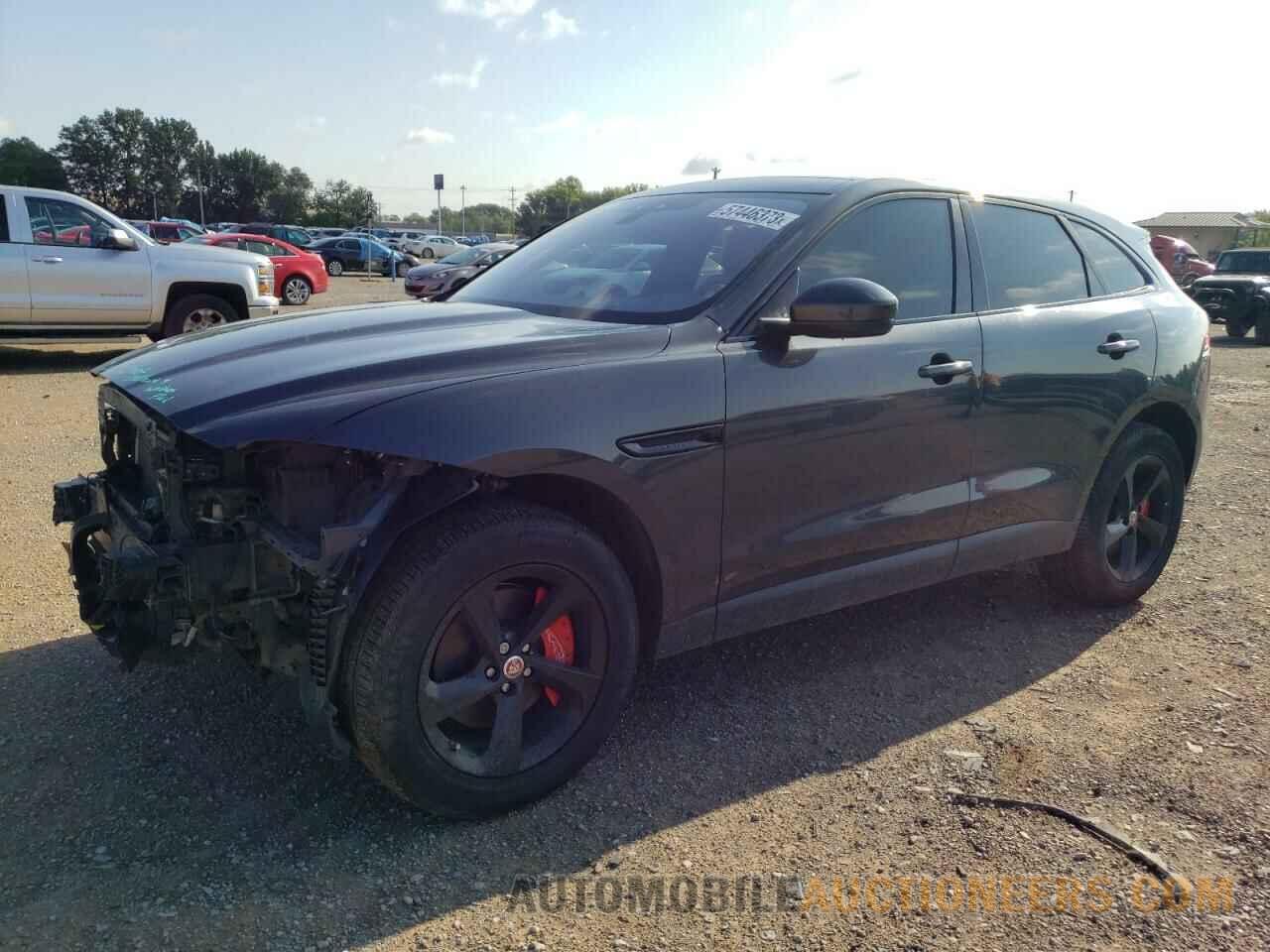 SADCJ2BV6HA098718 JAGUAR F-PACE 2017