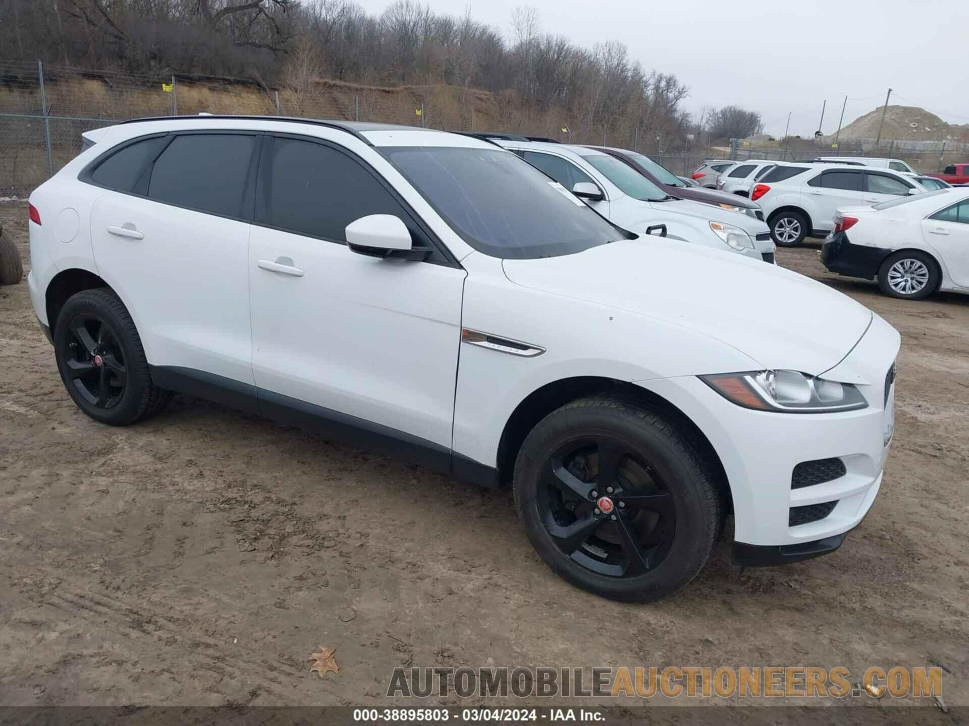 SADCJ2BV7HA887850 JAGUAR F-PACE 2017