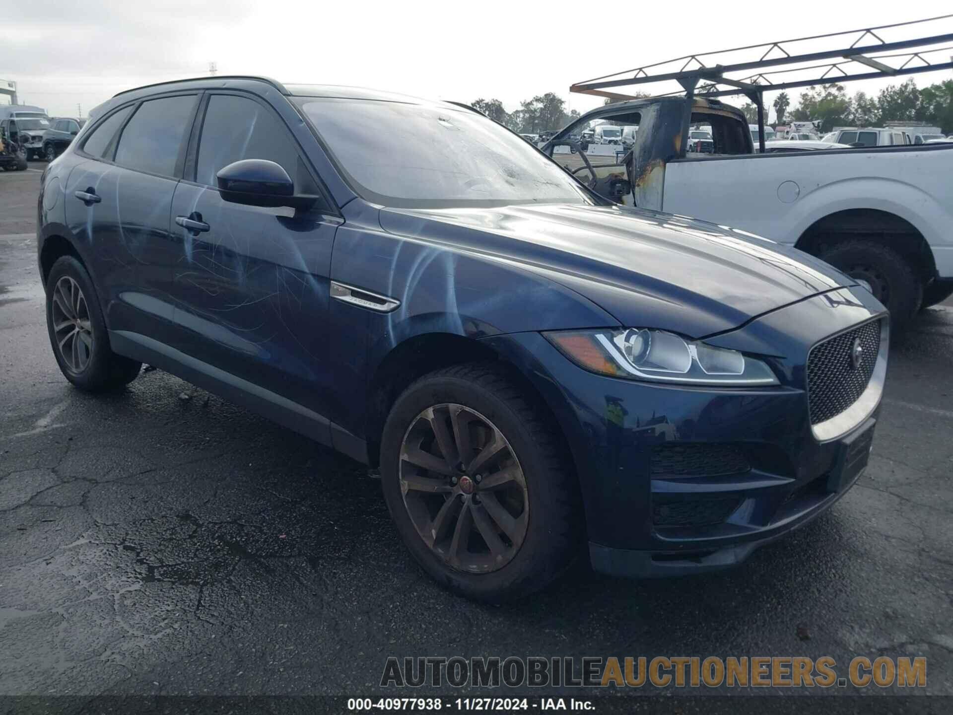 SADCJ2BV7HA892868 JAGUAR F-PACE 2017