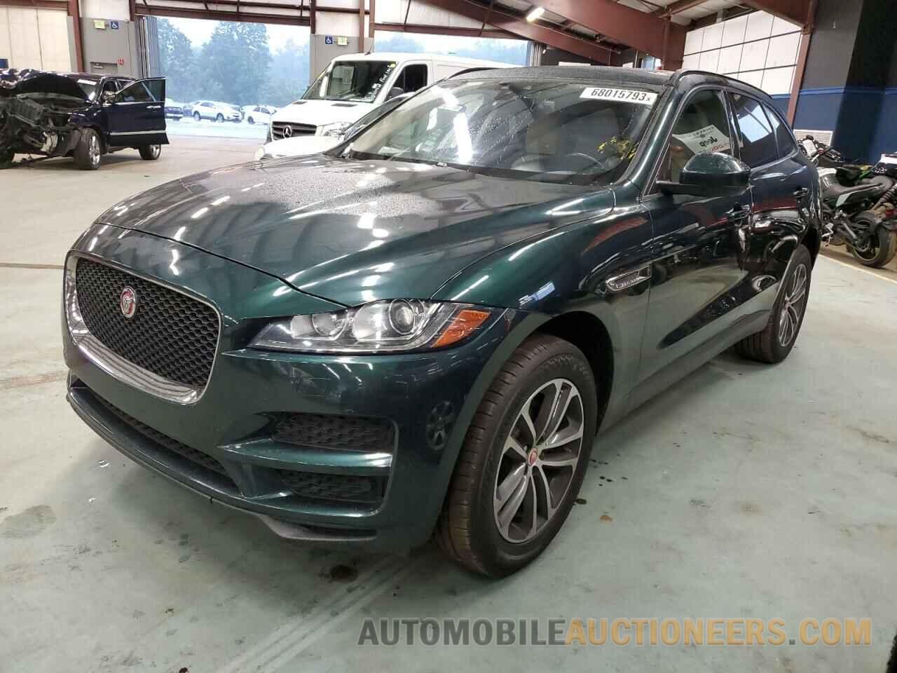 SADCJ2BV7HA895303 JAGUAR F-PACE 2017