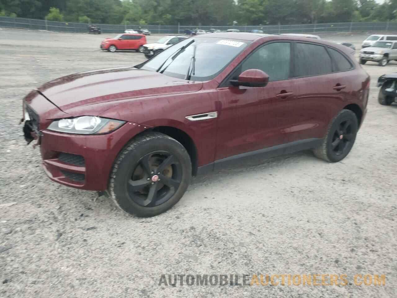 SADCJ2BV8HA058382 JAGUAR F-PACE 2017