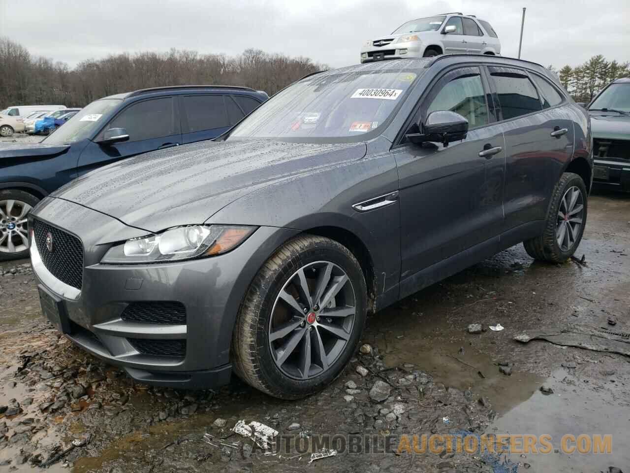 SADCJ2BVXHA057735 JAGUAR F-PACE 2017