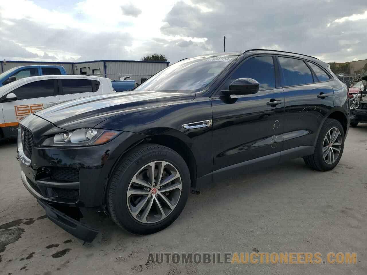 SADCJ2BVXHA089763 JAGUAR F-PACE 2017