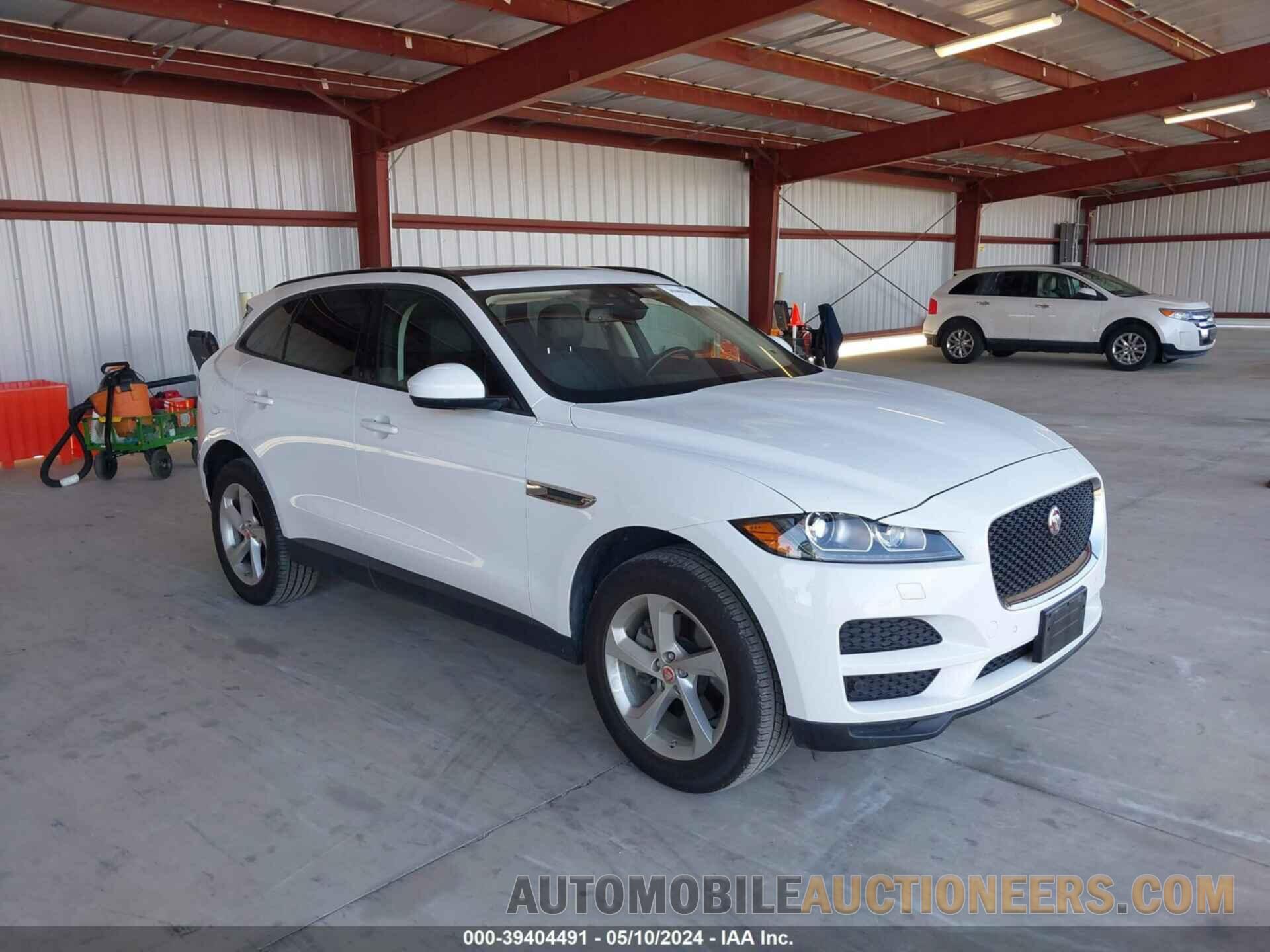 SADCJ2EV3JA240301 JAGUAR F-PACE 2018