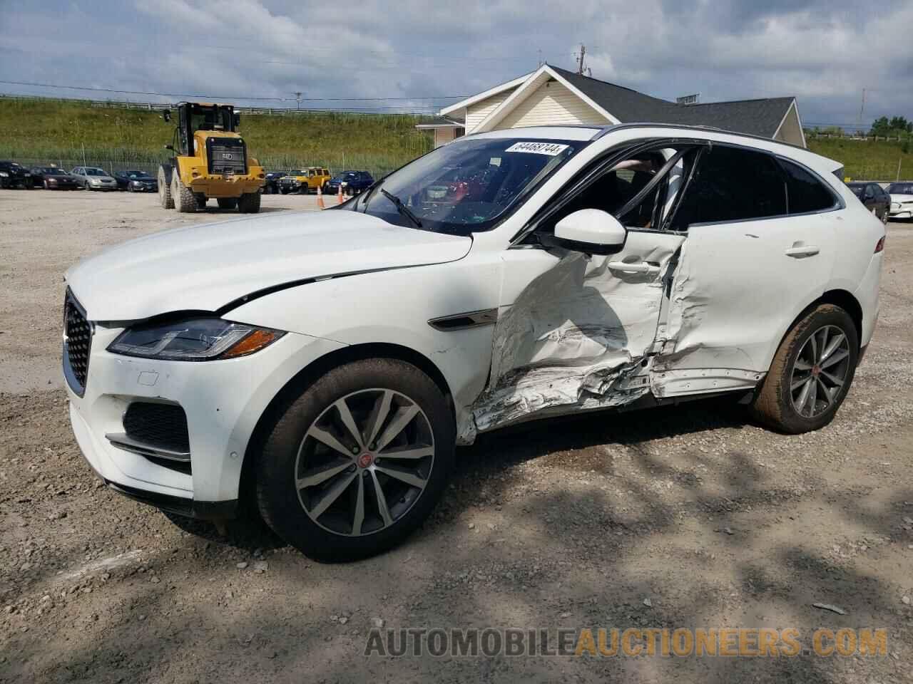 SADCJ2EX1MA665389 JAGUAR F-PACE 2021