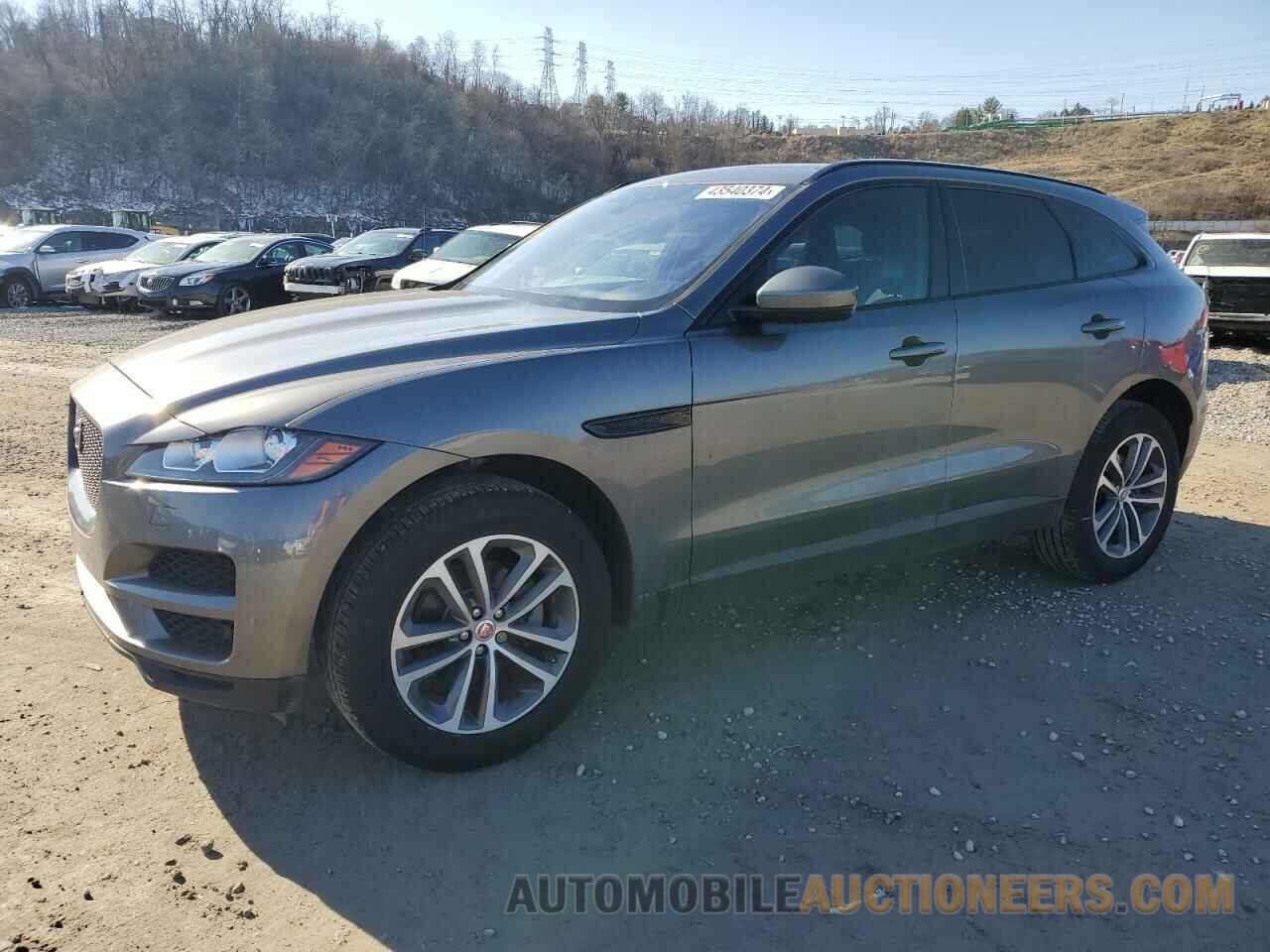 SADCJ2FN2JA261252 JAGUAR F-PACE 2018