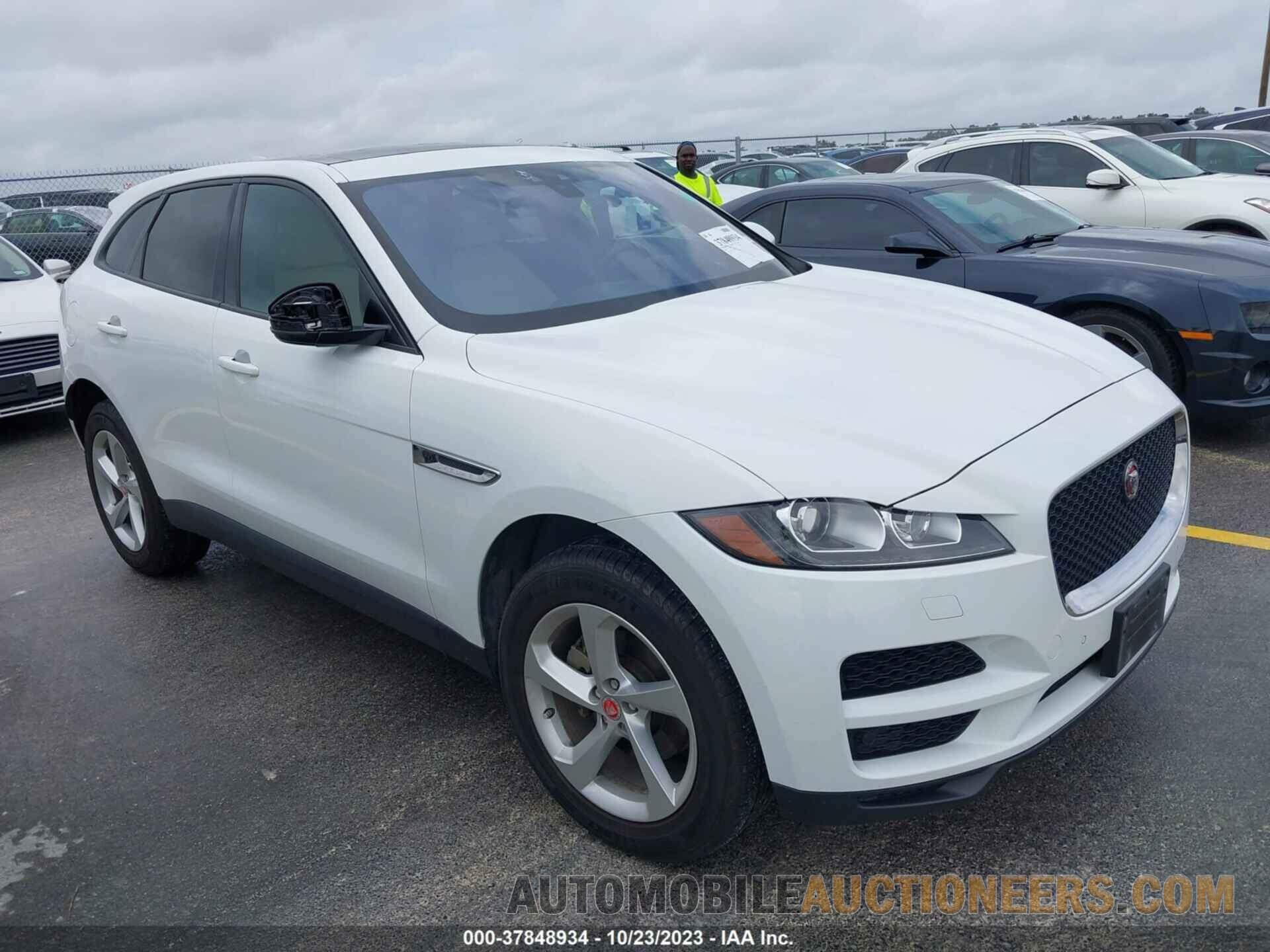 SADCJ2FX0JA270985 JAGUAR F-PACE 2018