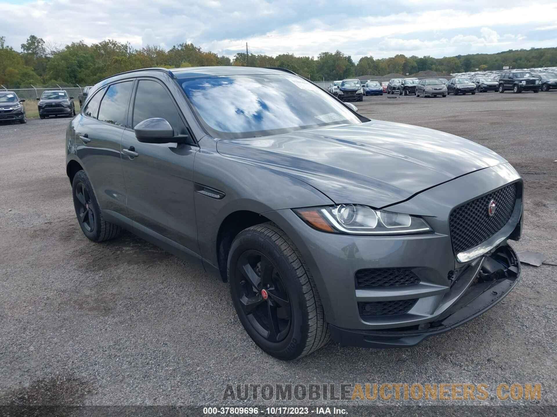 SADCJ2FX1JA275323 JAGUAR F-PACE 2018